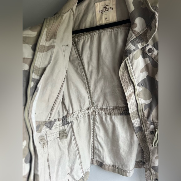 Hollister Military Jacket Women’s Large Khaki Camouflage Full Zip Drawstring - Picture 7 of 8